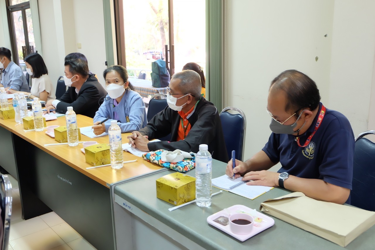 title - ผู้ตรวจราชการกรม สำนักงานการปฏิรูปที่ดินเพื่อเกษตรกรรม (ส.ป.ก.) เป็นประธานการประชุมหารือแนวทางการขออนุญาตใช้ประโยชน์ที่ดินในเขตปฏิรูปที่ดินเพื่อดำเนินโครงการก่อสร้างทางรถไฟ สายบ้านไผ่-มหาสารคาม-ร้อยเอ็ด-มุกดาหาร-นครพนม ณ ห้องประชุมสำนักงานการปฏิรูปที่ดินจังหวัดขอนแก่น (ส.ป.ก.ขอนแก่น)